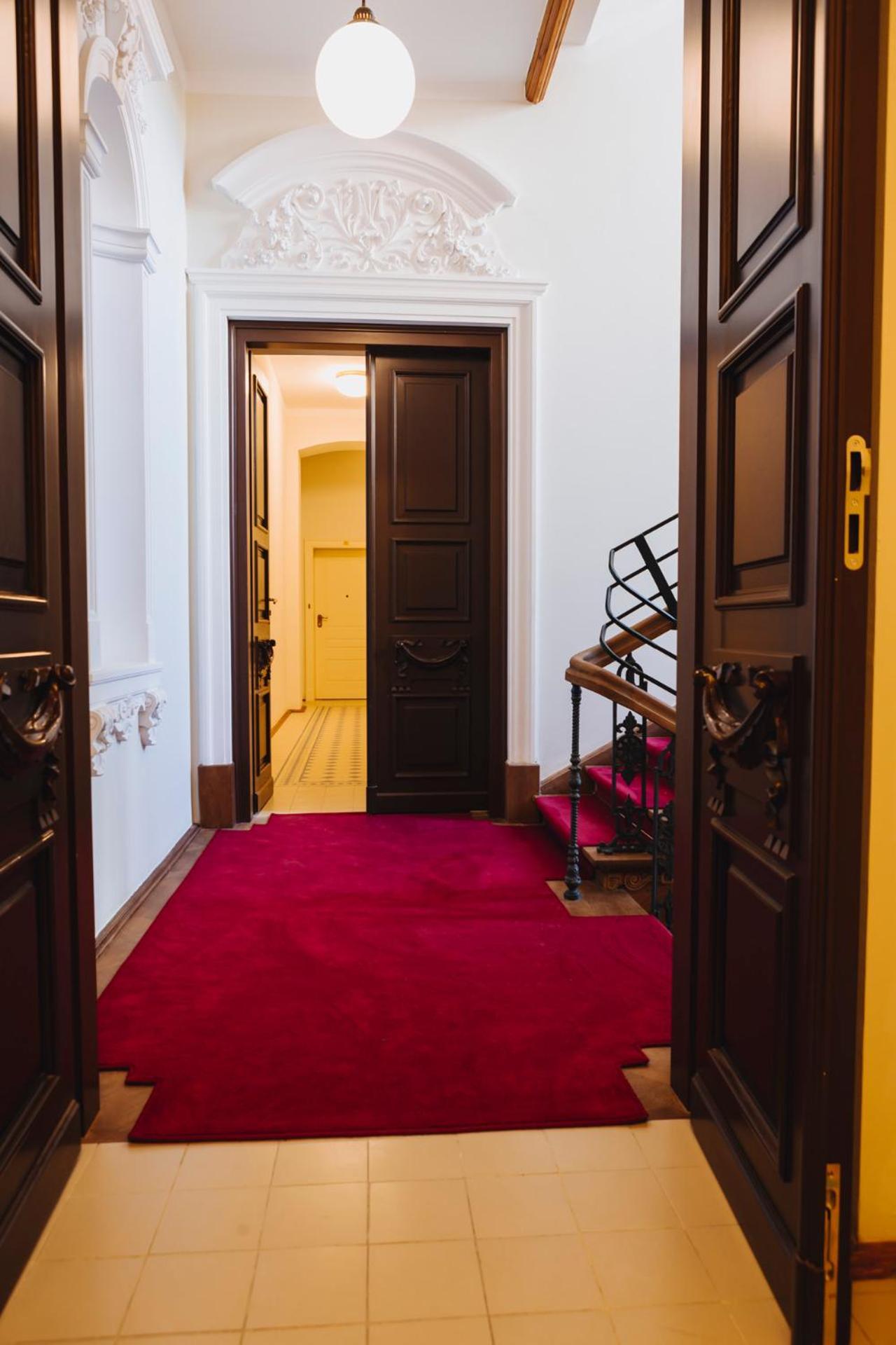 French Touch: Romantyczny Apartament W Kamienicy Warsaw Exterior photo